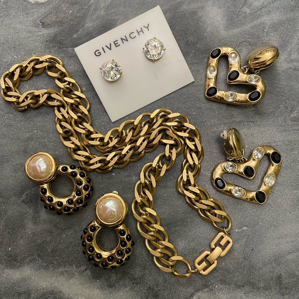 Vintage Givenchy Chunky Gold Chain Necklace - Picture 16 of 17
